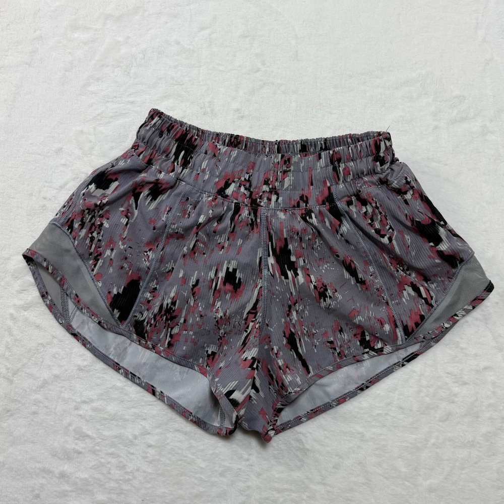 Lululemon hotty hot shorts Size 2 Abstract Print Grey purple Black Mesh